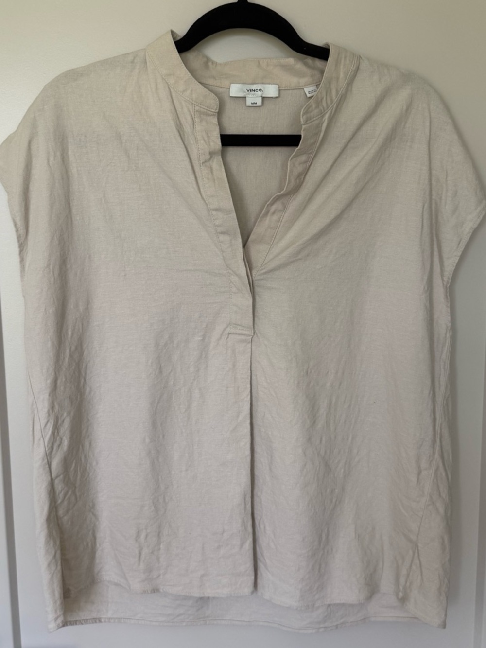Vince Cream Split V-Neck Cap Sleeve Blouse
